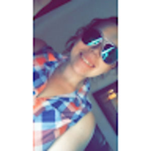 Meet your Posher, Alexis